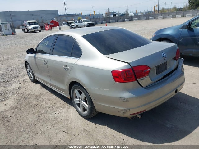 3VWD07AJ5EM229390 Volkswagen Jetta 1.8 Tsi Comfortline