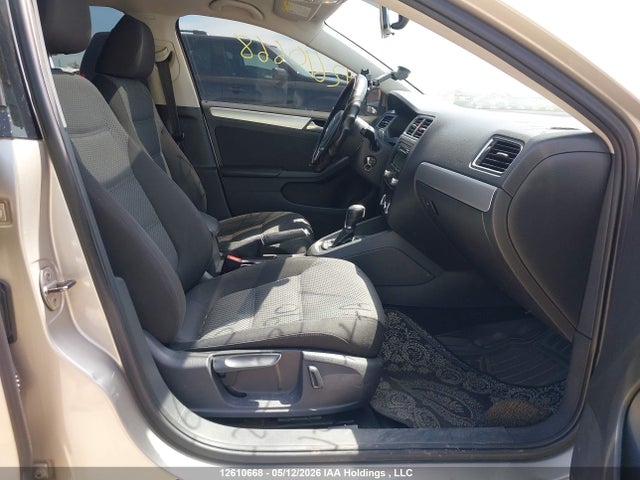 3VWD07AJ5EM229390 Volkswagen Jetta 1.8 Tsi Comfortline