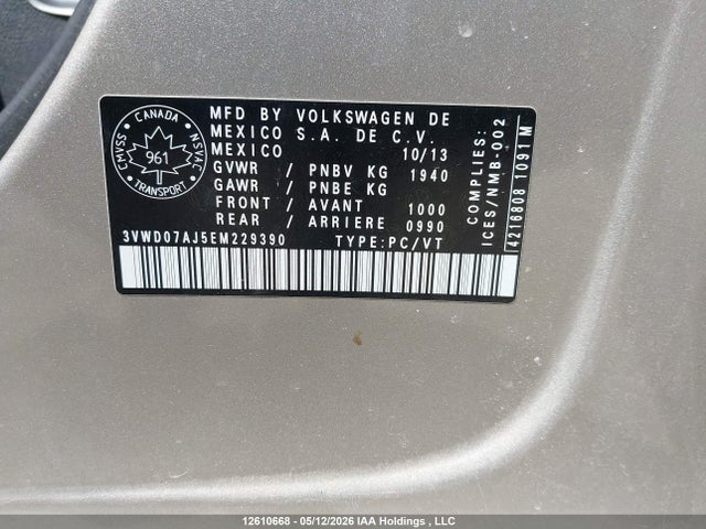 3VWD07AJ5EM229390 Volkswagen Jetta 1.8 Tsi Comfortline