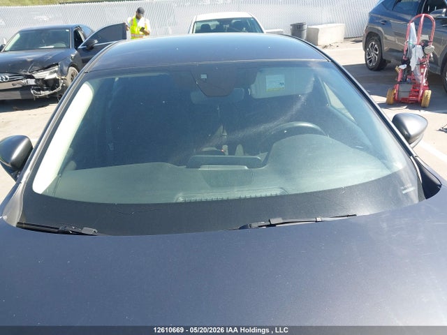 JM1BPAB70L1174945 Mazda 3