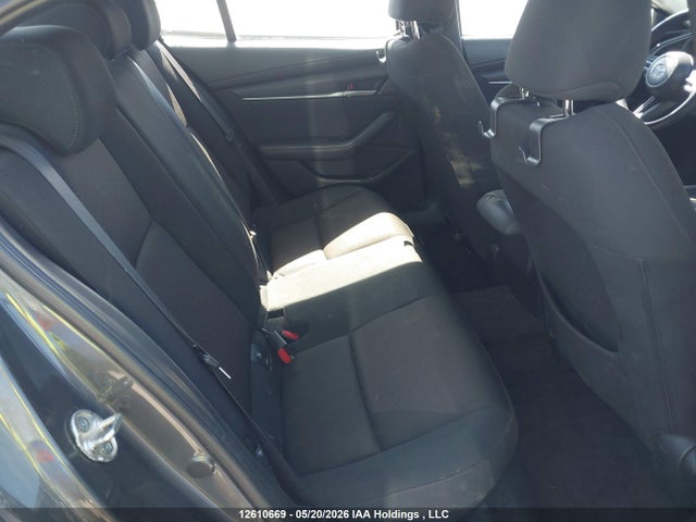JM1BPAB70L1174945 Mazda 3