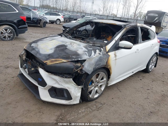 12610673 :رقم المزاد ، WF0DP3TH2H4126216 vin ، 2017 Ford Focus Rs مزاد بيع