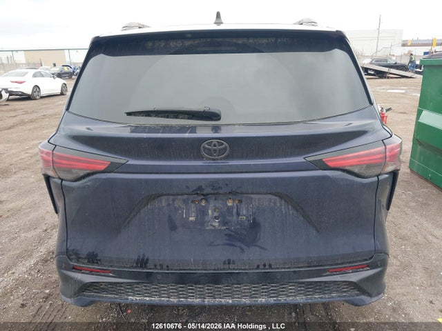 5TDGSKFC6MS030595 Toyota Sienna Xse 7-passenger