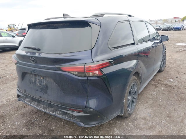 5TDGSKFC6MS030595 Toyota Sienna Xse 7-passenger