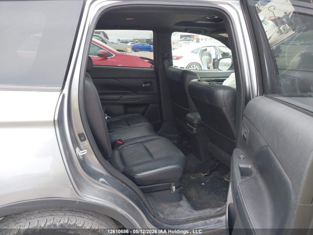 JA4JZ3AX0JZ604176 Mitsubishi Outlander