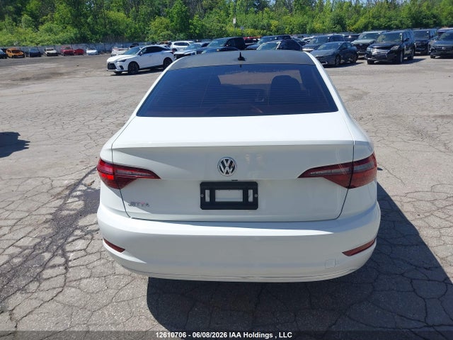 2021 Volkswagen Jetta Comfortline მანქანა იყიდება აუქციონზე, vin: 3VWC57BU6MM042163, აუქციონის ნომერი: 12610706