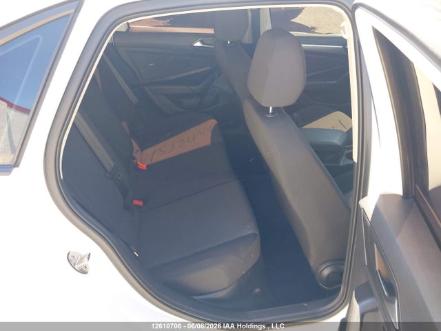 2021 Volkswagen Jetta Comfortline მანქანა იყიდება აუქციონზე, vin: 3VWC57BU6MM042163, აუქციონის ნომერი: 12610706