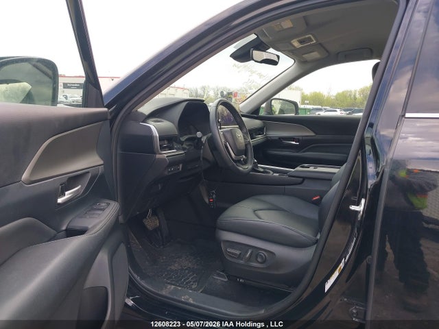 Продаж на аукціоні авто 2024 Toyota Grand Highlander Xle, vin: 5TDAAAB57RS022796, номер лоту: 12608223