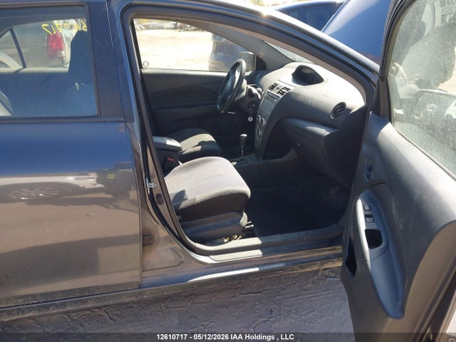 12610717 :رقم المزاد ، JTDBT4K35B1412989 vin ، 2011 Toyota Yaris مزاد بيع