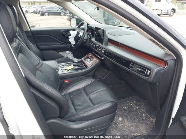 Lincoln Aviator 2023 5LM5J7XC2PGL19597 Image 5