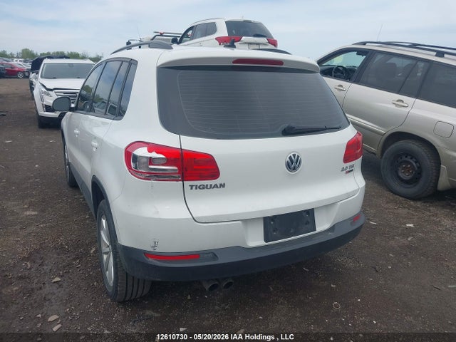 2017 Volkswagen Tiguan Wolfsburg Edition მანქანა იყიდება აუქციონზე, vin: WVGNV7AX3HK038488, აუქციონის ნომერი: 12610730