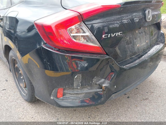 Продаж на аукціоні авто 2018 Honda Civic, vin: 2HGFC2F63JH015275, номер лоту: 12610747