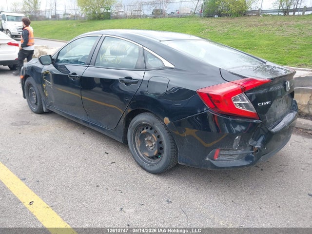 Продаж на аукціоні авто 2018 Honda Civic, vin: 2HGFC2F63JH015275, номер лоту: 12610747