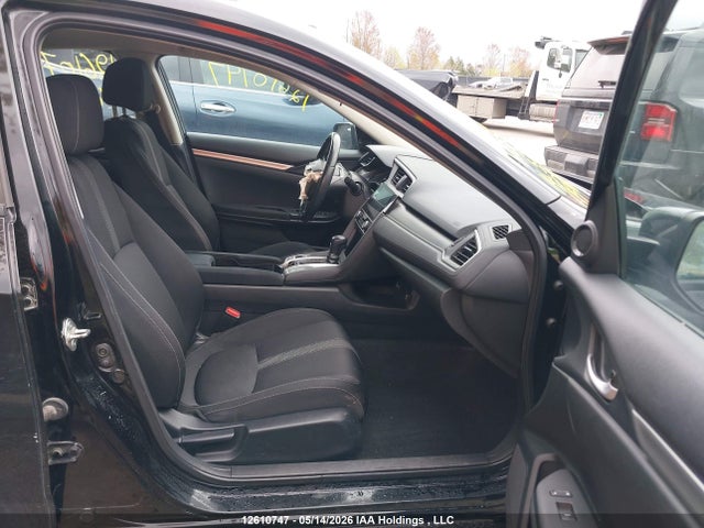 Продаж на аукціоні авто 2018 Honda Civic, vin: 2HGFC2F63JH015275, номер лоту: 12610747