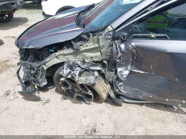 12610751 :رقم المزاد ، 2HKRW2H91JH130295 vin ، 2018 Honda Cr-v Touring مزاد بيع
