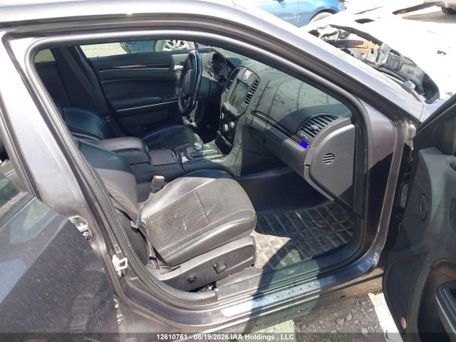 Chrysler 300 S 2018 2C3CCABT5JH130424 Image 5