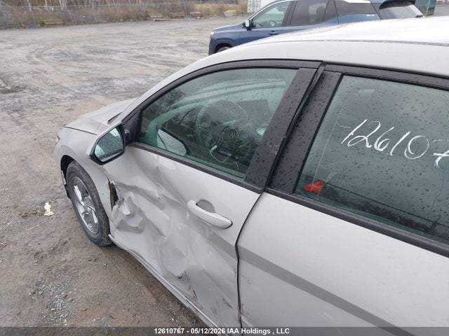 KMHLM4DGXRU714722 Hyundai Elantra Essential