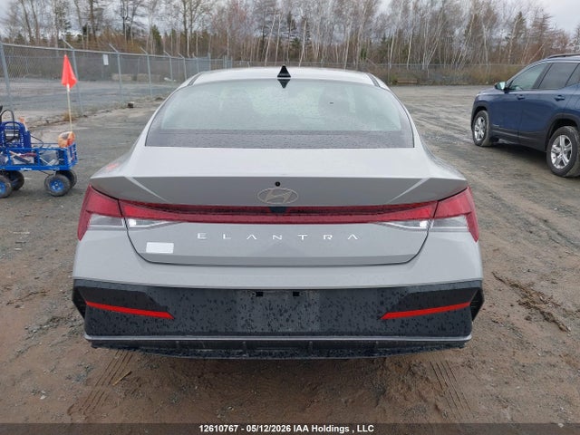 KMHLM4DGXRU714722 Hyundai Elantra Essential