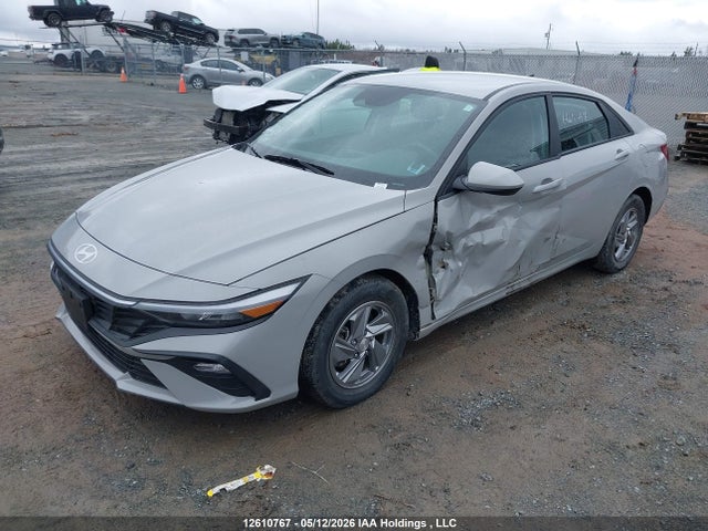 KMHLM4DGXRU714722 Hyundai Elantra Essential
