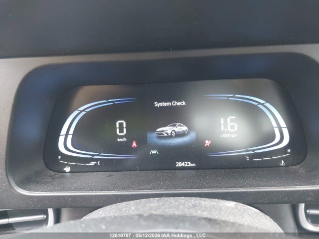 KMHLM4DGXRU714722 Hyundai Elantra Essential
