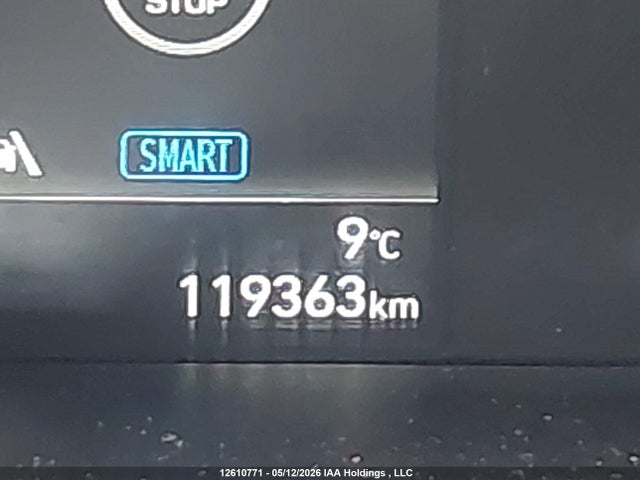KMHLM4AGXNU333273 Hyundai Elantra Preferred Ivt With Sun And Tech Package