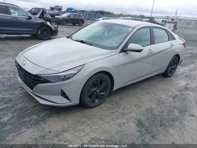 KMHLM4AGXNU333273 Hyundai Elantra Preferred Ivt With Sun And Tech Package