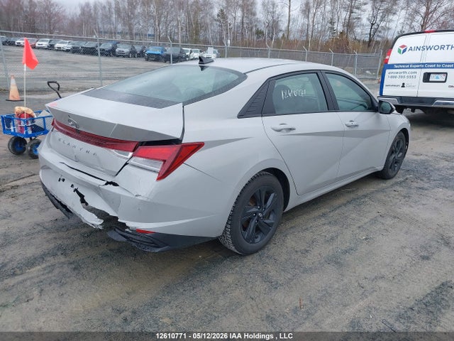 KMHLM4AGXNU333273 Hyundai Elantra Preferred Ivt With Sun And Tech Package