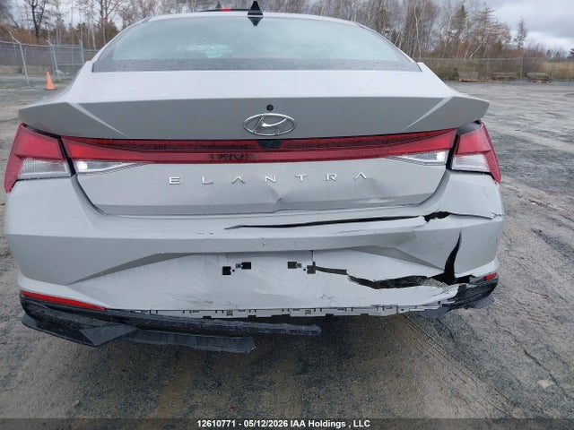 KMHLM4AGXNU333273 Hyundai Elantra Preferred Ivt With Sun And Tech Package