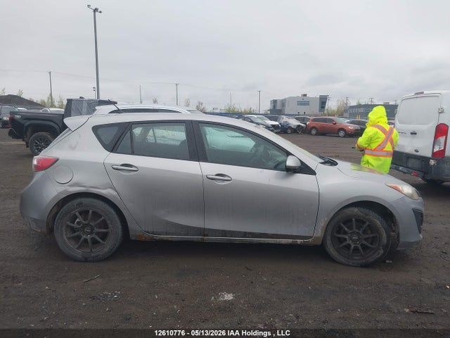 2011 Mazda Mazda3 მანქანა იყიდება აუქციონზე, vin: JM1BL1KF0B1464068, აუქციონის ნომერი: 12610776