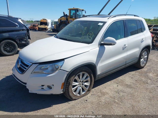 12610826 :رقم المزاد ، WVGBV7AX4AW510716 vin ، 2010 Volkswagen Tiguan مزاد بيع
