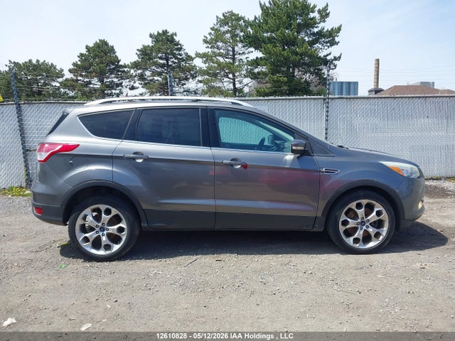Продажа на аукционе авто 2013 Ford Escape Titanium, vin: 1FMCU9J94DUA42717, номер лота: 12610828