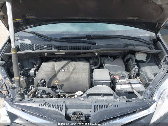 12610850 :رقم المزاد ، 5TDKZ3DC6LS030707 vin ، 2020 Toyota Sienna Le مزاد بيع