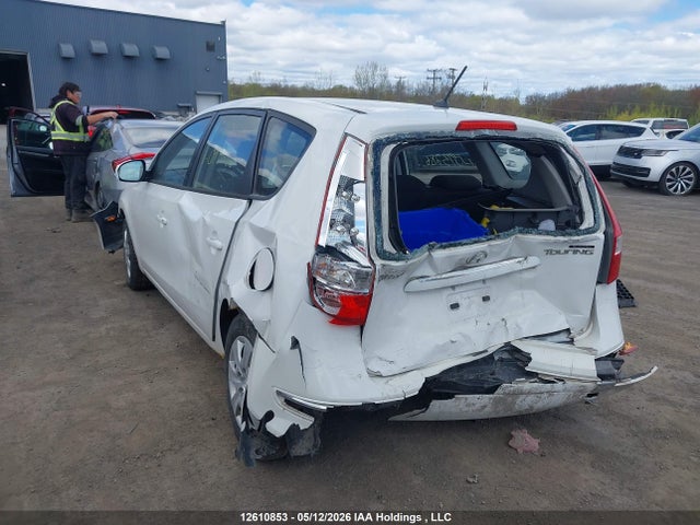 2011 Hyundai Elantra მანქანა იყიდება აუქციონზე, vin: KMHDB8BE9BU093286, აუქციონის ნომერი: 12610853