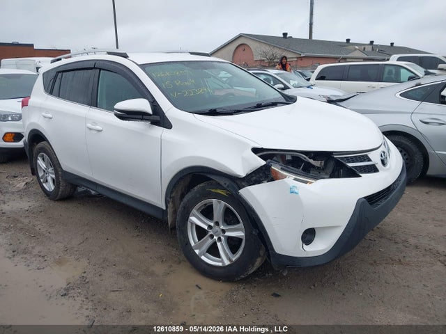 2T3ZFREV7FW223896 Toyota RAV4