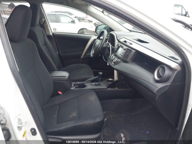 2T3ZFREV7FW223896 Toyota RAV4
