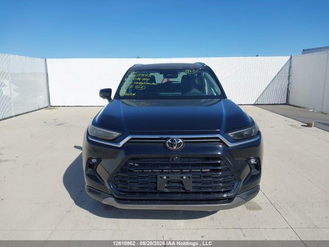 2026 Toyota Grand Highlander Hybrid Limited მანქანა იყიდება აუქციონზე, vin: 5TDACAB54TS078714, აუქციონის ნომერი: 12610862