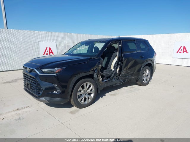 2026 Toyota Grand Highlander Hybrid Limited მანქანა იყიდება აუქციონზე, vin: 5TDACAB54TS078714, აუქციონის ნომერი: 12610862