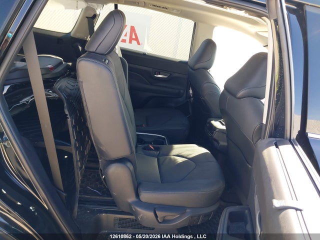 2026 Toyota Grand Highlander Hybrid Limited მანქანა იყიდება აუქციონზე, vin: 5TDACAB54TS078714, აუქციონის ნომერი: 12610862
