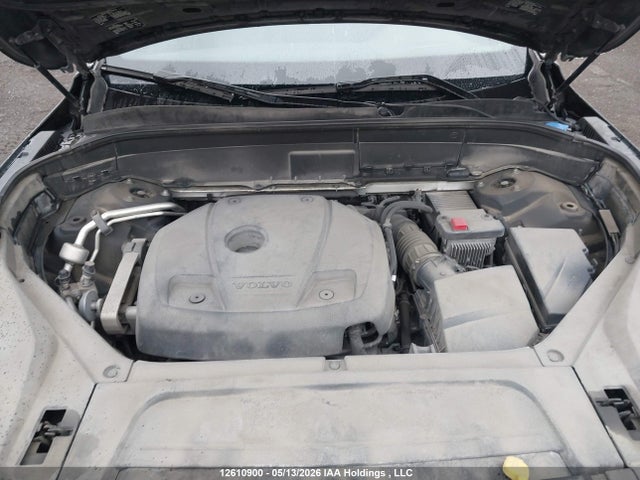 YV4A22PK8K1488688 Volvo Xc90 T6 Momentum