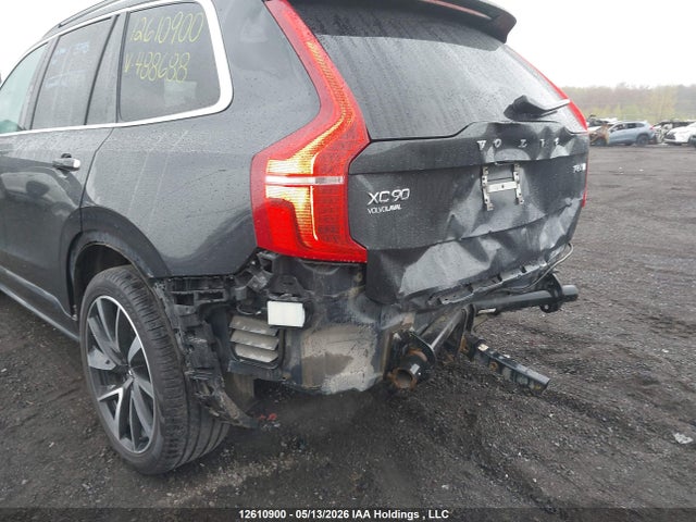 YV4A22PK8K1488688 Volvo Xc90 T6 Momentum