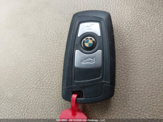 BMW 320i Xdrive 2016 WBA8E5G50GNU19771 Image 10