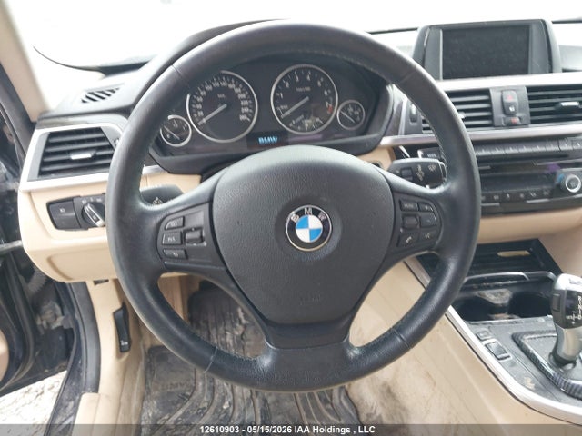 BMW 320i Xdrive 2016 WBA8E5G50GNU19771 Image 18