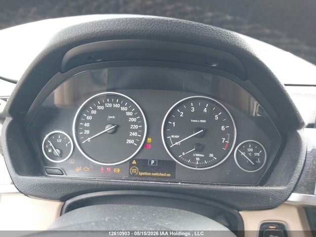 BMW 320i Xdrive 2016 WBA8E5G50GNU19771 Image 7