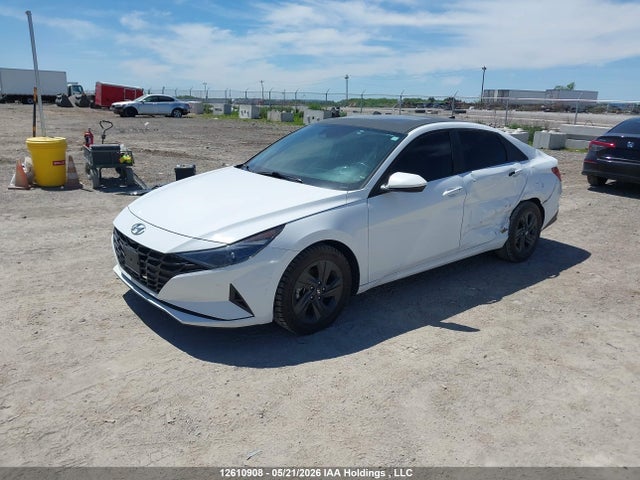 KMHLM4AG4NU277623 Hyundai ELANTRA SEL