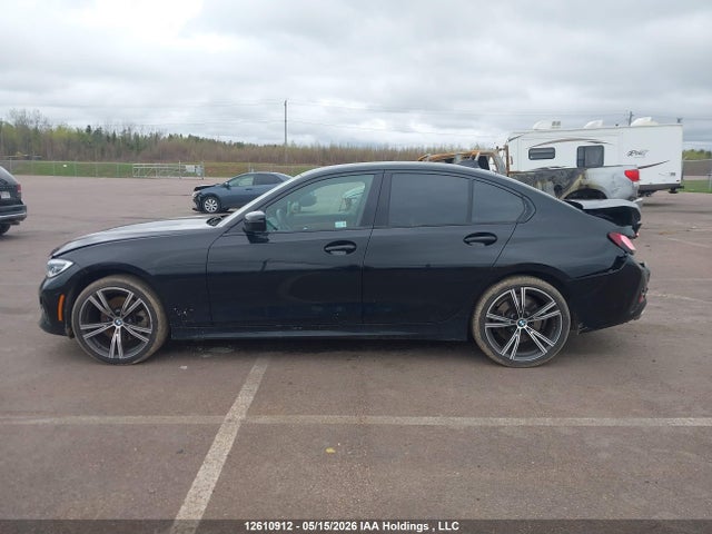 12610912 :رقم المزاد ، 3MW5R7J07N8C28896 vin ، 2022 Bmw 330i Xdrive مزاد بيع