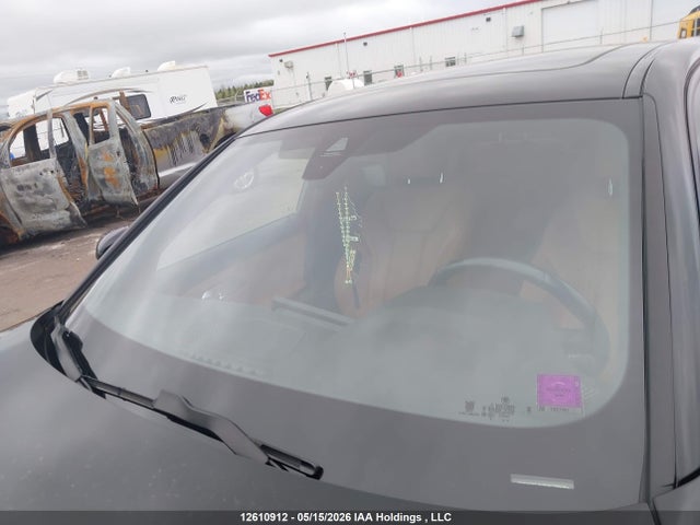 12610912 :رقم المزاد ، 3MW5R7J07N8C28896 vin ، 2022 Bmw 330i Xdrive مزاد بيع