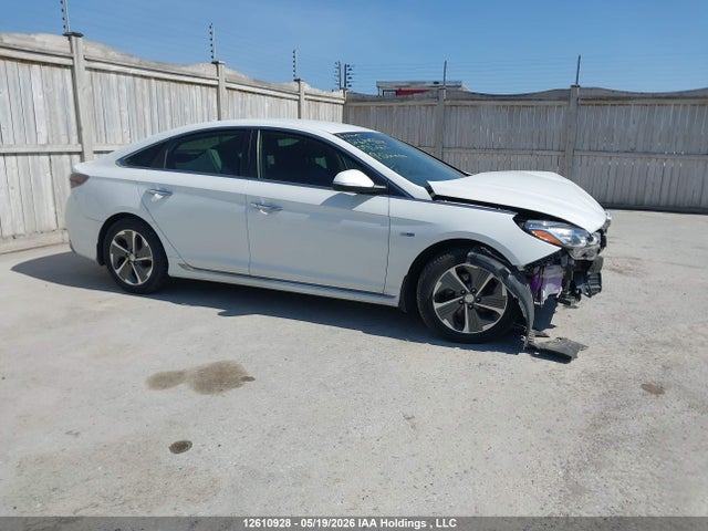 2019 Hyundai Sonata Hybrid Hybrid მანქანა იყიდება აუქციონზე, vin: KMHE54L24KA091262, აუქციონის ნომერი: 12610928