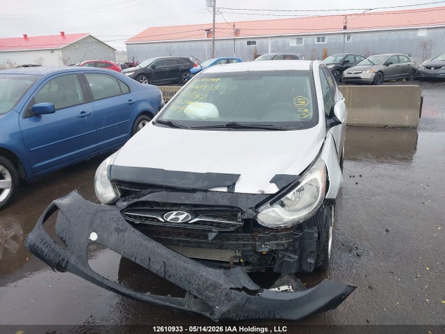 2014 Hyundai Accent Gls/gs მანქანა იყიდება აუქციონზე, vin: KMHCT5AE2EU157312, აუქციონის ნომერი: 12610933