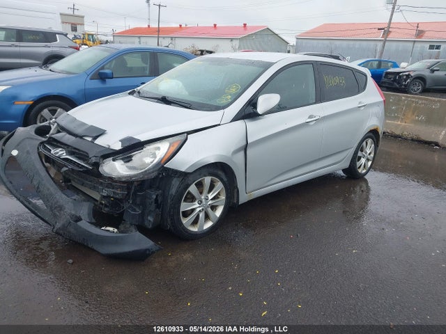 2014 Hyundai Accent Gls/gs მანქანა იყიდება აუქციონზე, vin: KMHCT5AE2EU157312, აუქციონის ნომერი: 12610933
