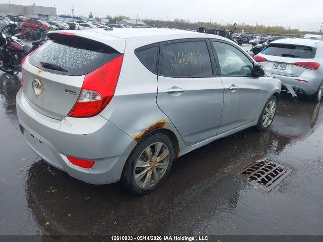 2014 Hyundai Accent Gls/gs მანქანა იყიდება აუქციონზე, vin: KMHCT5AE2EU157312, აუქციონის ნომერი: 12610933